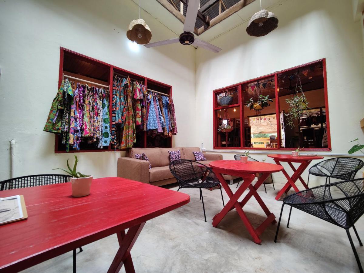 Tumi Hostel Kumasi Eksteriør billede